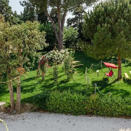 R22 - Casa Geranio: Delizioso Appartamentino Marcelli