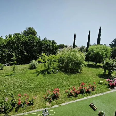 R22 - Casa Geranio Delizioso Appartamentino * Marcelli